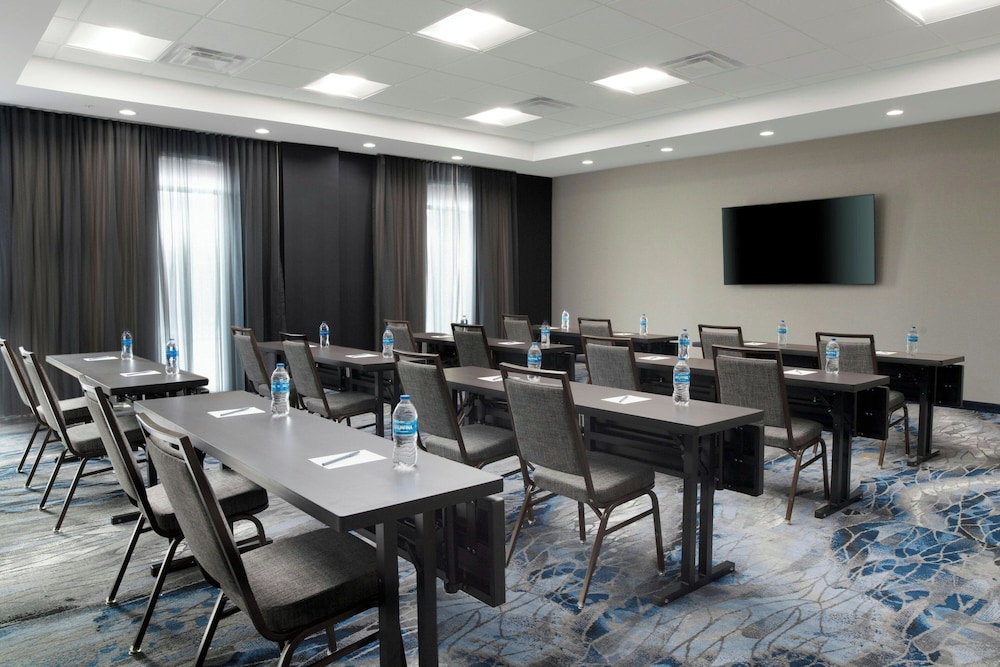 Fairfield by Marriott Inn & Suites DeSoto Dallas South - photo 25