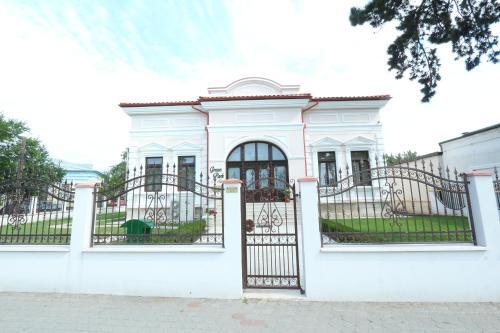 Green Park Boutique Hotel - carbon neutral hotel in Focsani