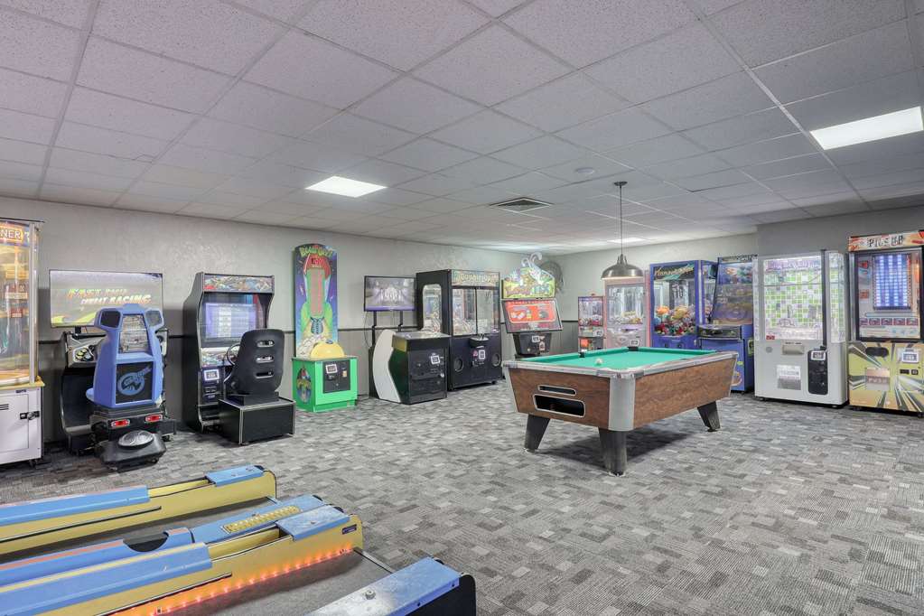 Quality Inn & Suites Green Bay Downtown - photo 66
