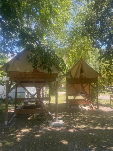 Le Bivouac Tente Chez Camille — Veynes