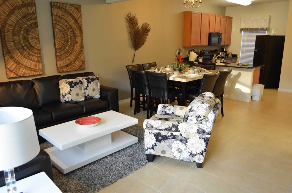 Bella Vida Resort by Home 2U - photo 72