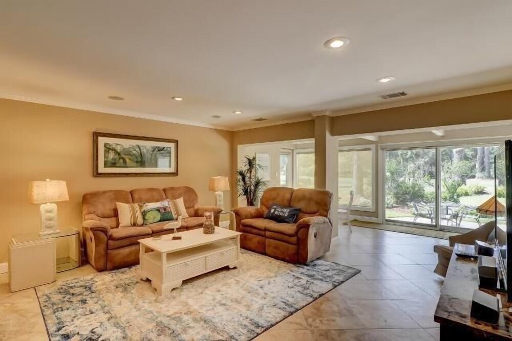 153 Harbourwood Villa at The Sea Pines Resort - photo 3