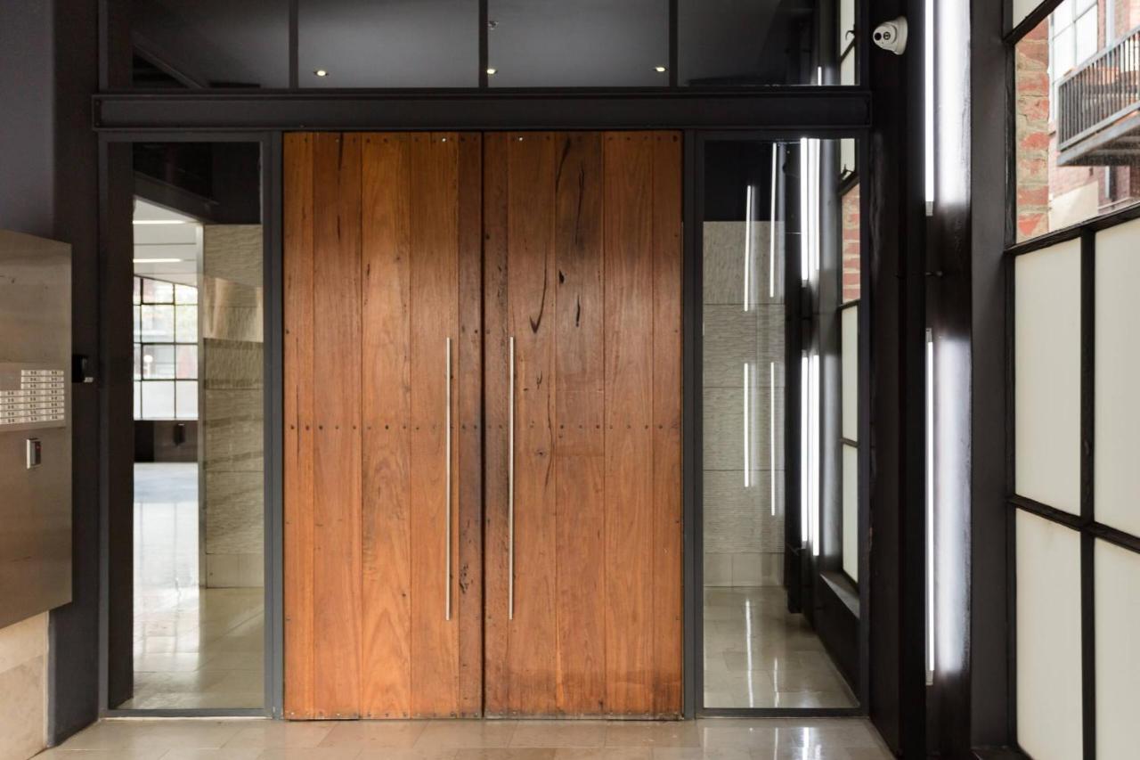 Radiant Richmond Warehouse — 4-Star Luxury Hotel in Melbourne, Australia