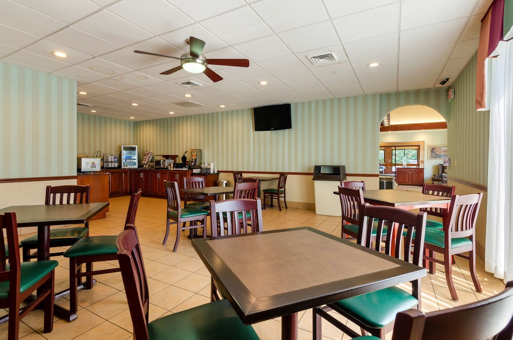 The Staunton Inn - photo 21