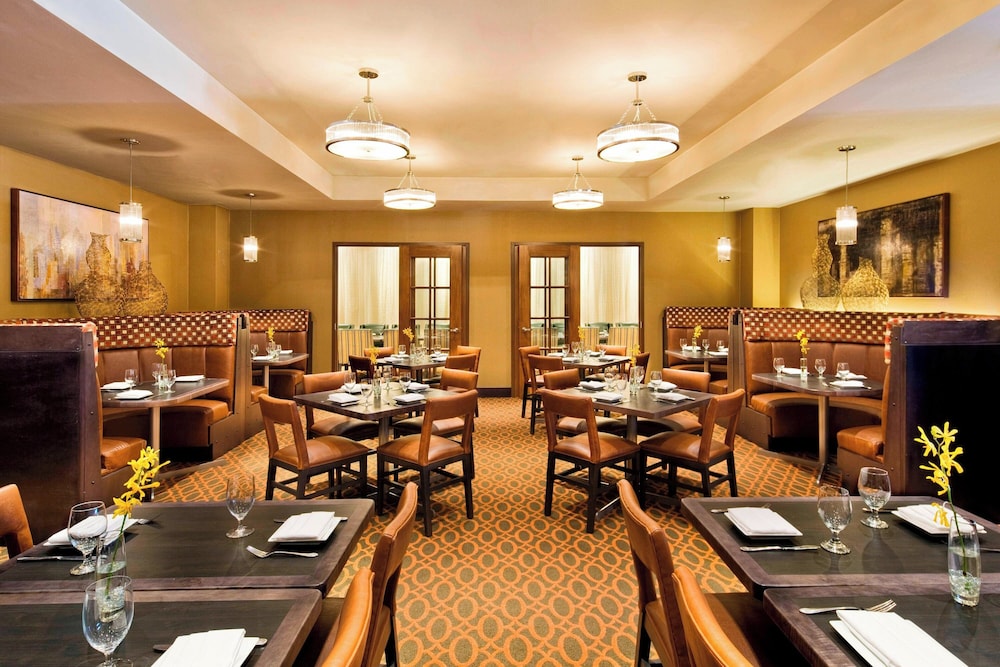 Renaissance Framingham Hotel & Conference Center - photo 32