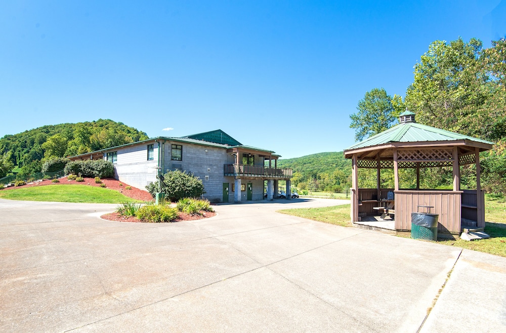 Pine Mountain State Resort Park - photo 40