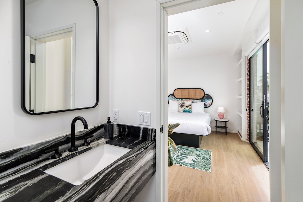 The Brick Hotel - photo 55