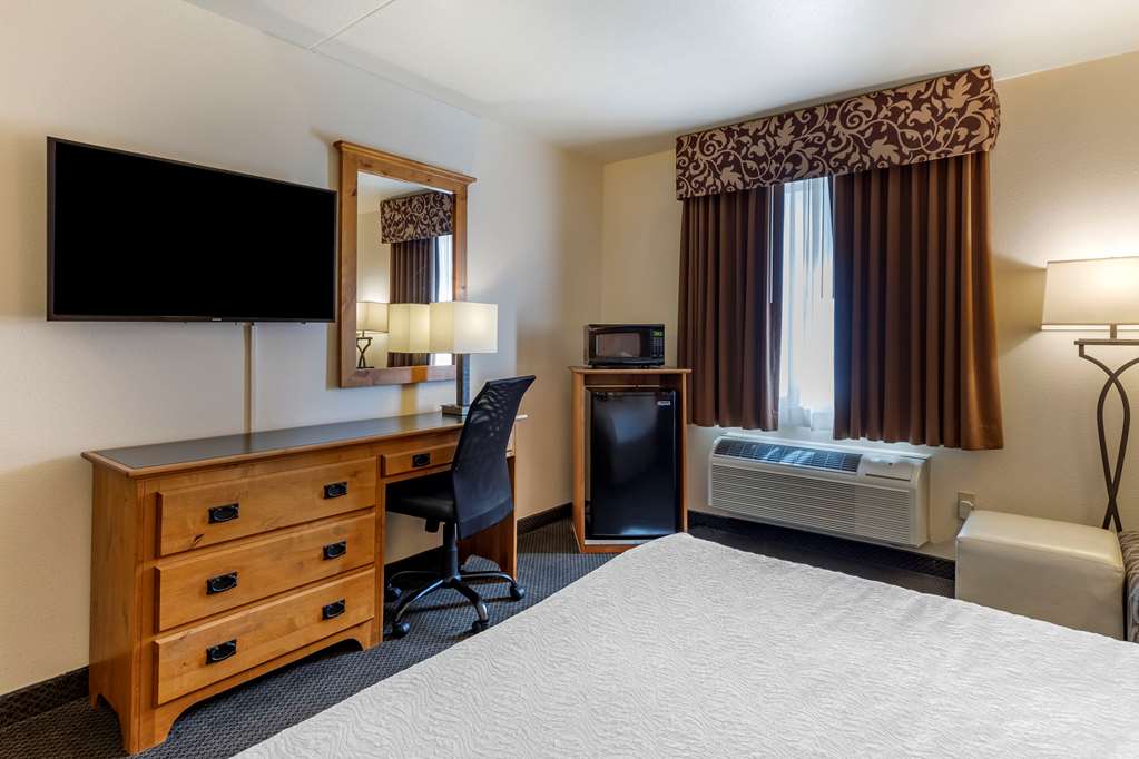 Best Western Brighton Inn - photo 20
