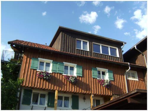 Familienbauernhof Bereuter — hotel in Alberschwende