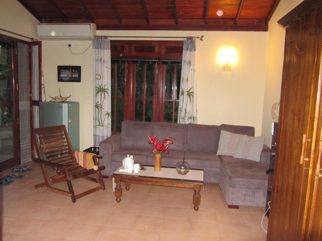 Mallis Guesthouse — 4-Star Luxury Hotel in Koggala, Sri Lanka
