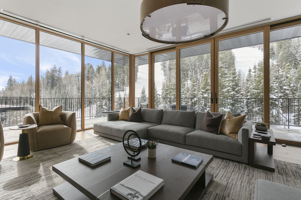 1504 Founders Place Three Bedroom Condo Deluxe by Deer Valley Resort in Bridgeport, United States