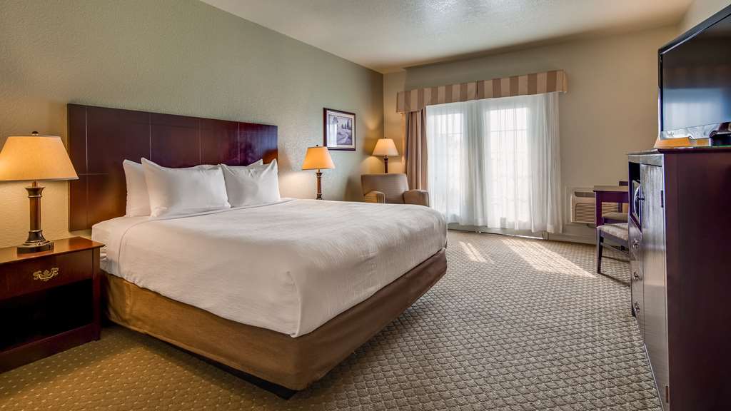 Best Western Plus Bayshore Inn - photo 33