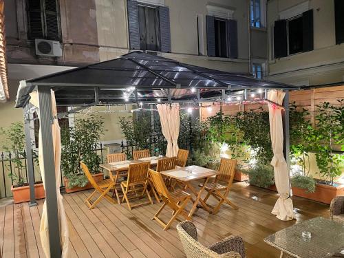 Art Atelier Risorgimento Guest House — 4-Star Luxury Hotel in Rome, Italy