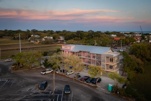 Hotel Folly with Marsh and Sunset Views - photo 15