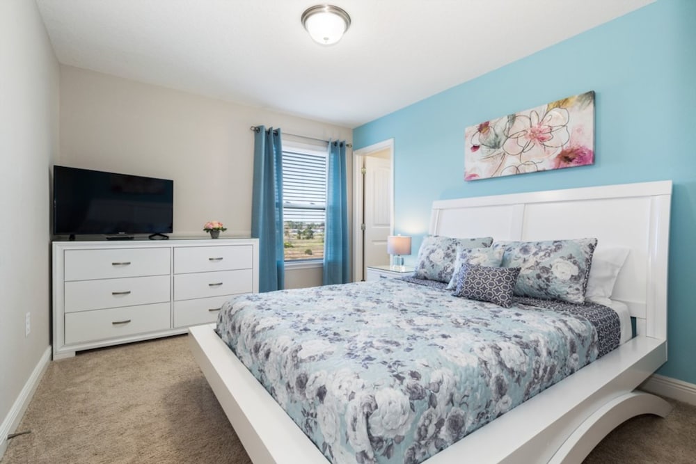 7 Bedrooms 5 Bathrooms Solterra 4103 Od - photo 56