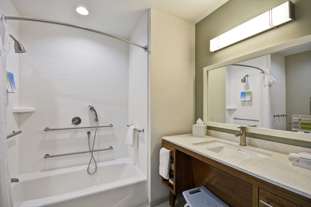 Home2 Suites by Hilton Stow - photo 14