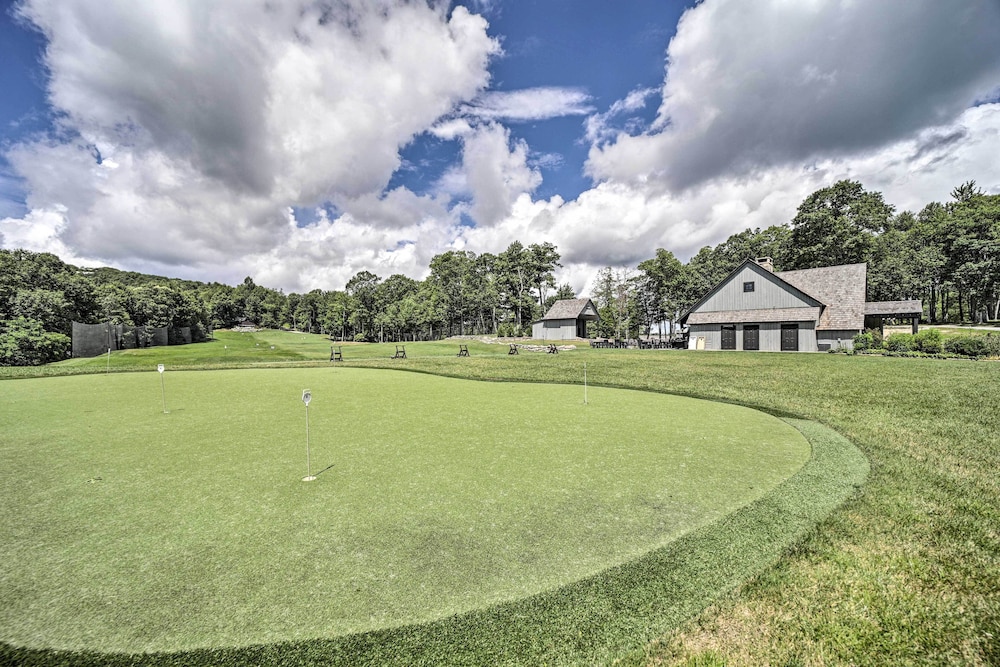 Grill Water Views: Chinquapin Resort Home - photo 21