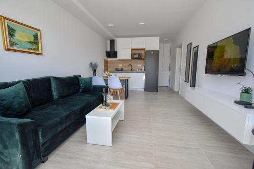 Apartman Luca — 4-Star Luxury Hotel in Opuzen, Croatia