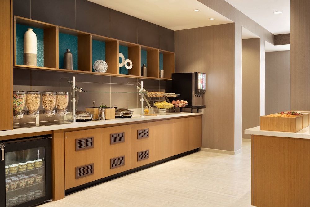 SpringHill Suites by Marriott Allentown Bethlehem Center Valley - photo 21