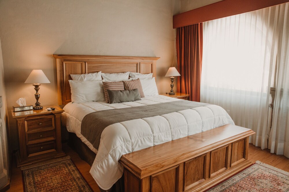Meson Real de la Plata — 4-Star Luxury Hotel in Queretaro, Mexico