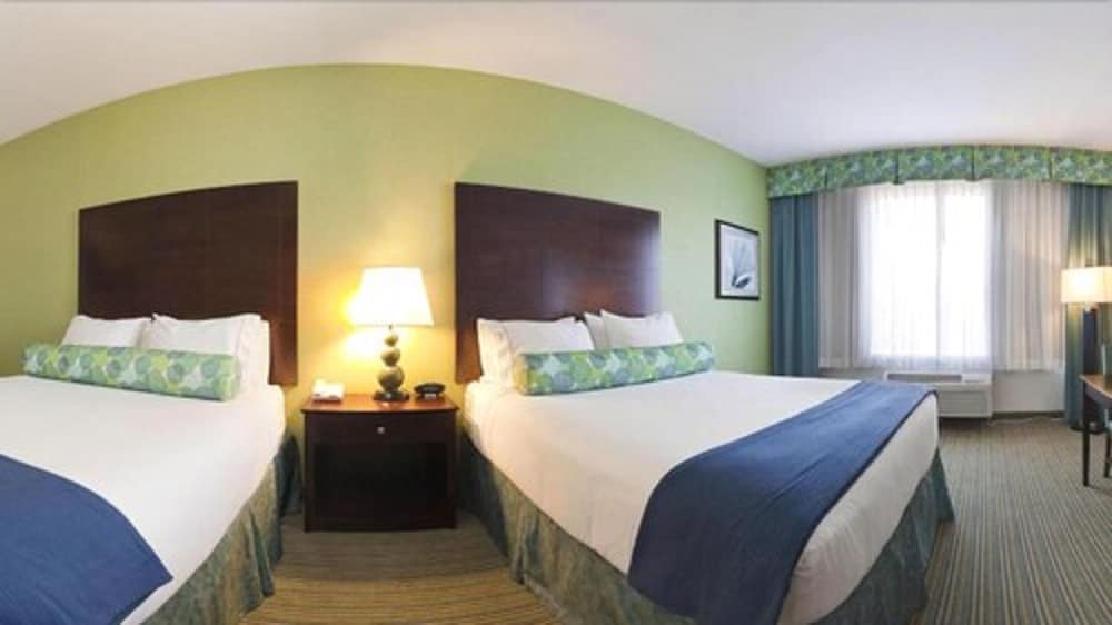 Holiday Inn Express Hotel & Suites Graham by IHG - photo 6