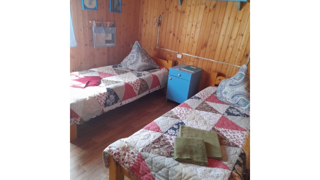 Ostrov Kolochnyi — hotel in Karalat