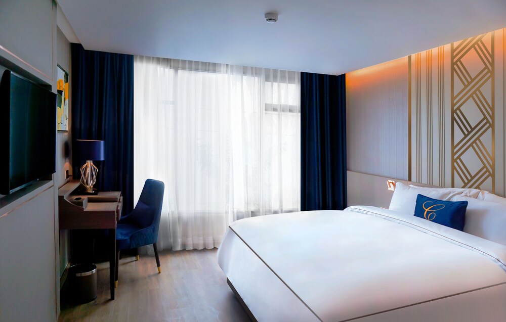 GLOW Sukhumvit 5 by Centropolis — 4-Star Luxury Hotel in Bangkok, Thailand