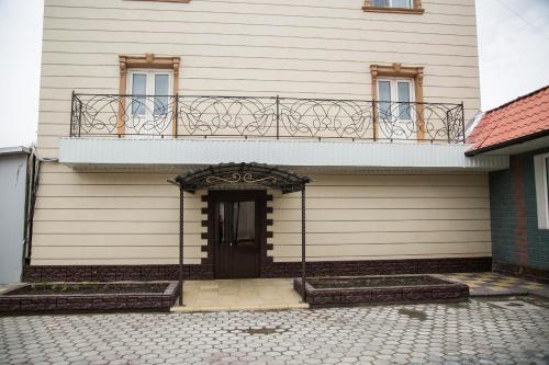 Mirage Hotel — hotel in Kyzylorda