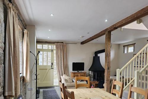 Hound Tor Barn Dartmoor in Newton Abbot, United Kingdom