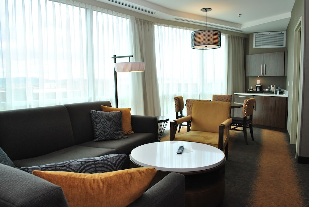 Doubletree By Hilton Reading - photo 36