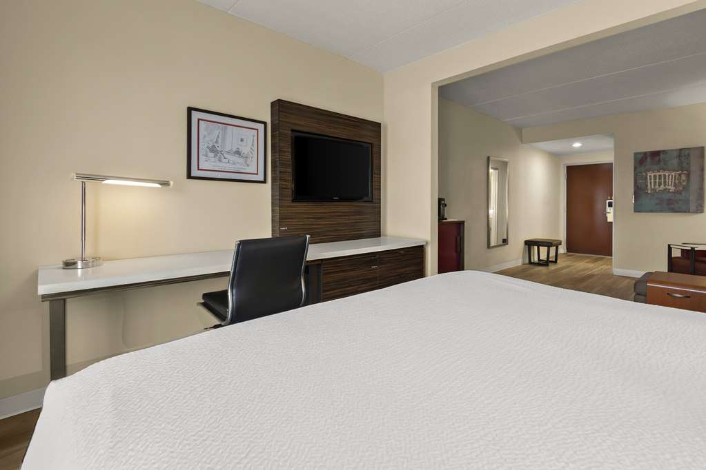 Ramada by Wyndham Harrisburg Hershey Area - photo 41