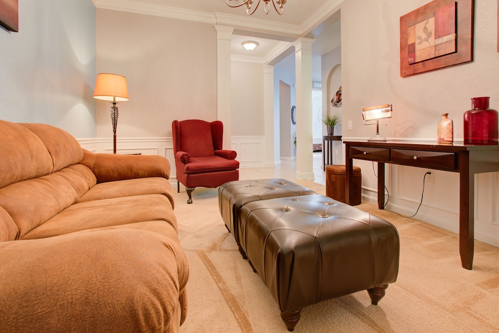 Lakefront Luxury - photo 22