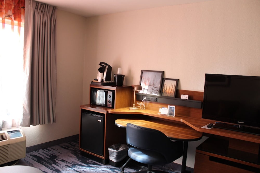 Fairfield Inn by Marriott Raleigh Airport RTP - photo 14