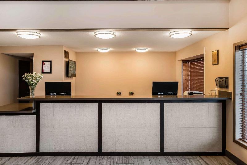 Clarion Inn near JBLM - photo 6