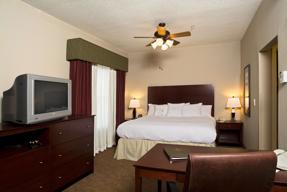 Homewood Suites by Hilton Bloomington - photo 31