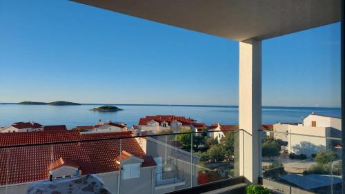 Penthouse Dream Look — 4-Star Luxury Hotel in Rogoznica, Croatia