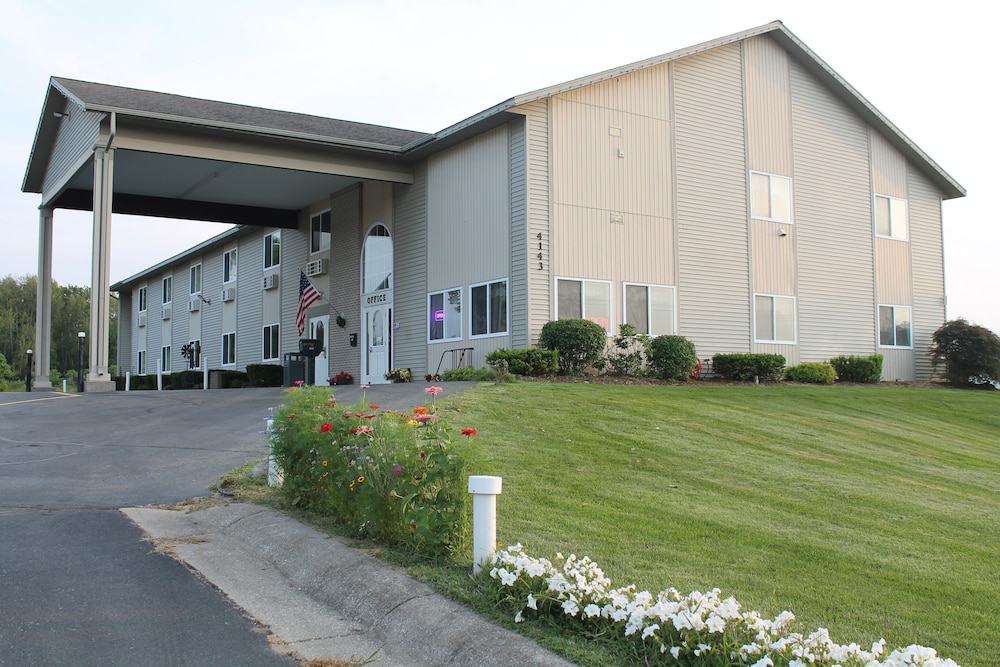 American Host Inn — hotel in Hart