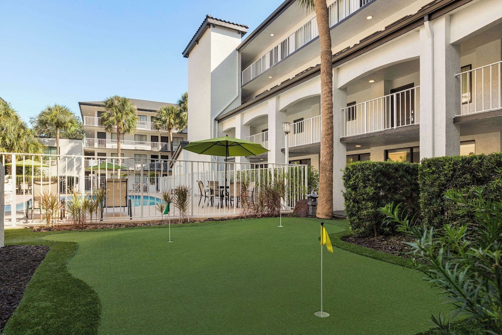 Mai Hana Hotel & Suites International Drive - photo 47
