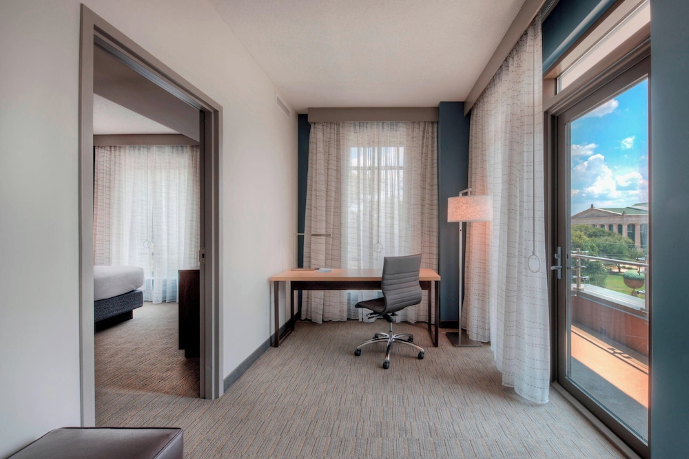 Residence Inn by Marriott Raleigh Downtown - photo 18