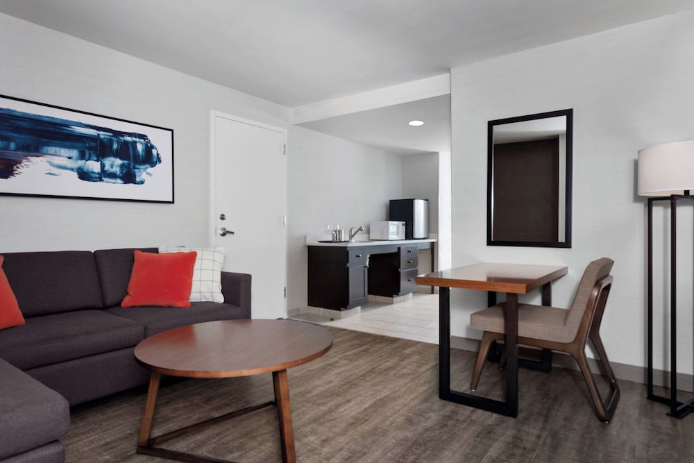 Delta Hotels by Marriott Burlington - photo 11