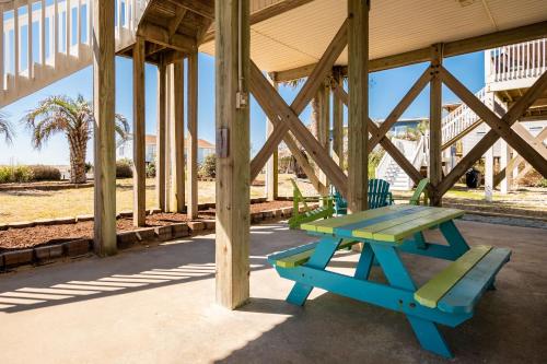 Sea Glass by Oak Island Accommodations - photo 48
