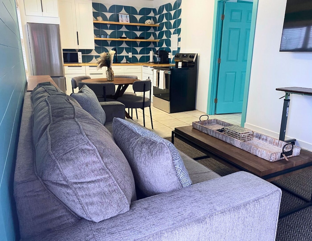 Oasis Palms in Treasure Island, United States