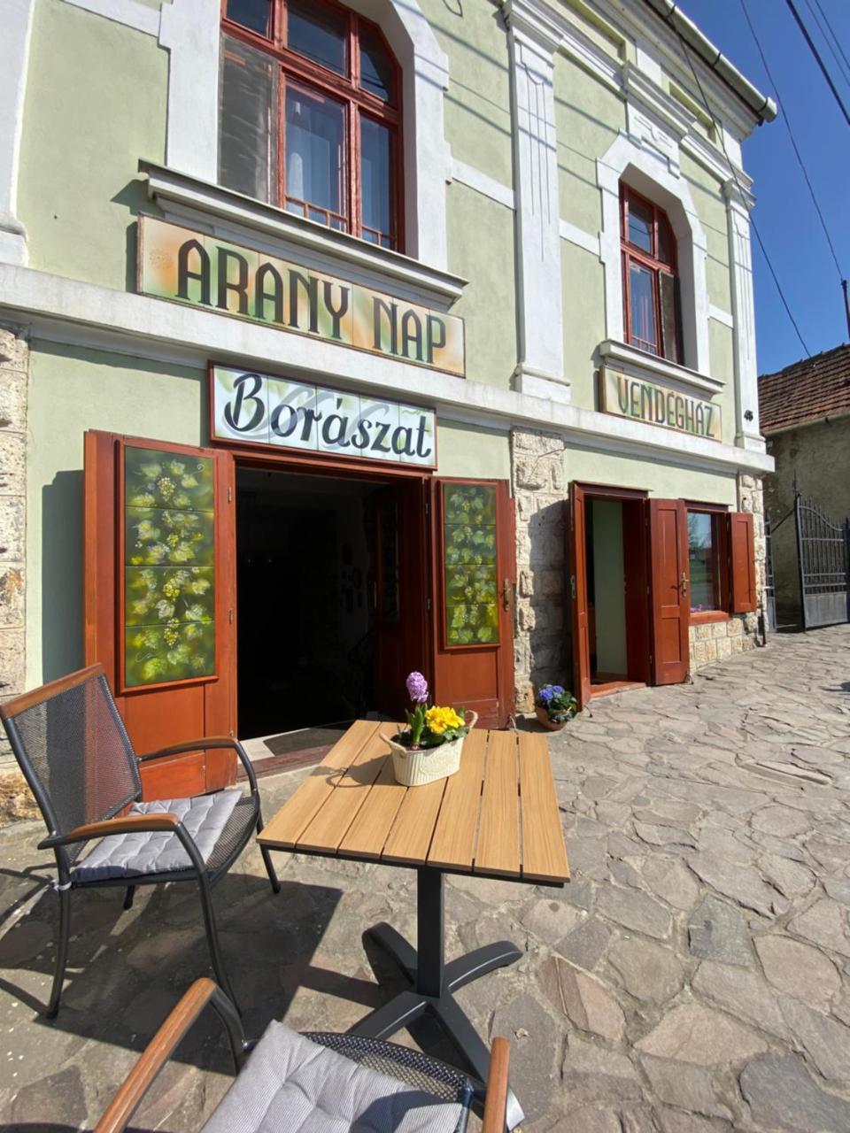 Aranynap Vendégház és Borászat in Tallya, Hungary