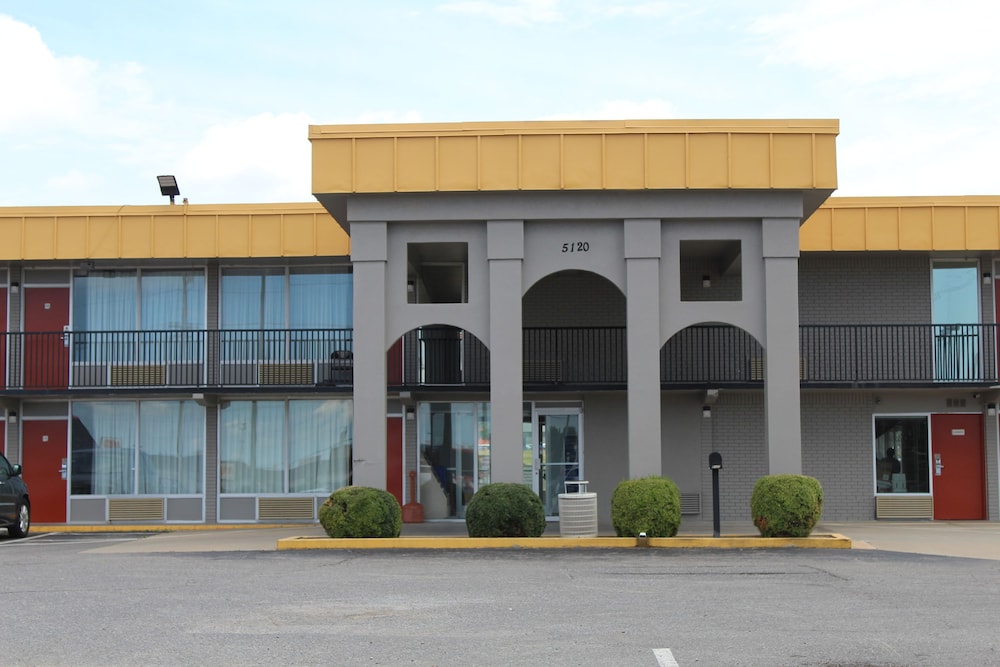 Econo Lodge Paducah West I 24 — hotel in Paducah