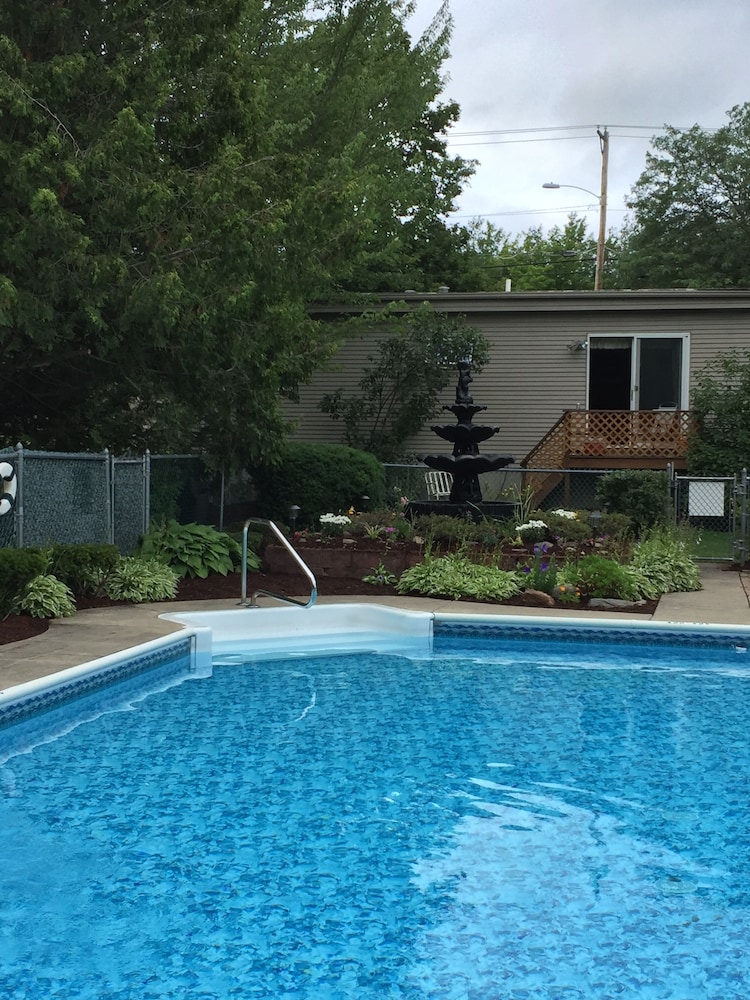 T Bird Motor Inn - photo 36