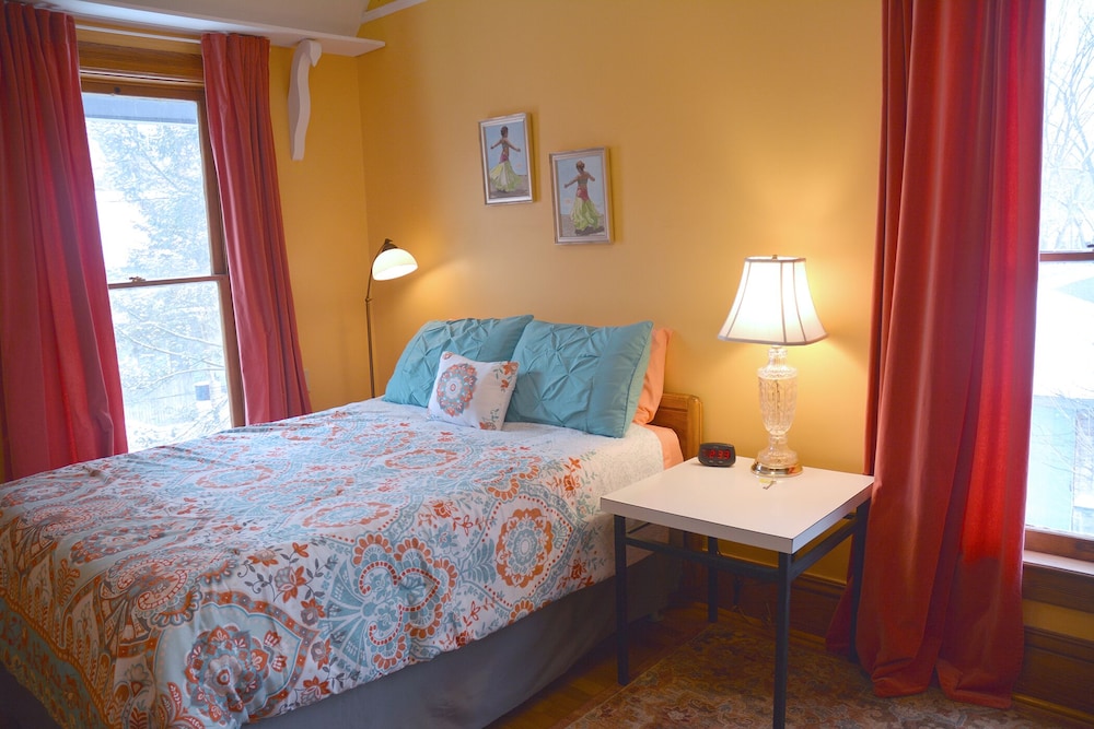 Art and Lodging - photo 13