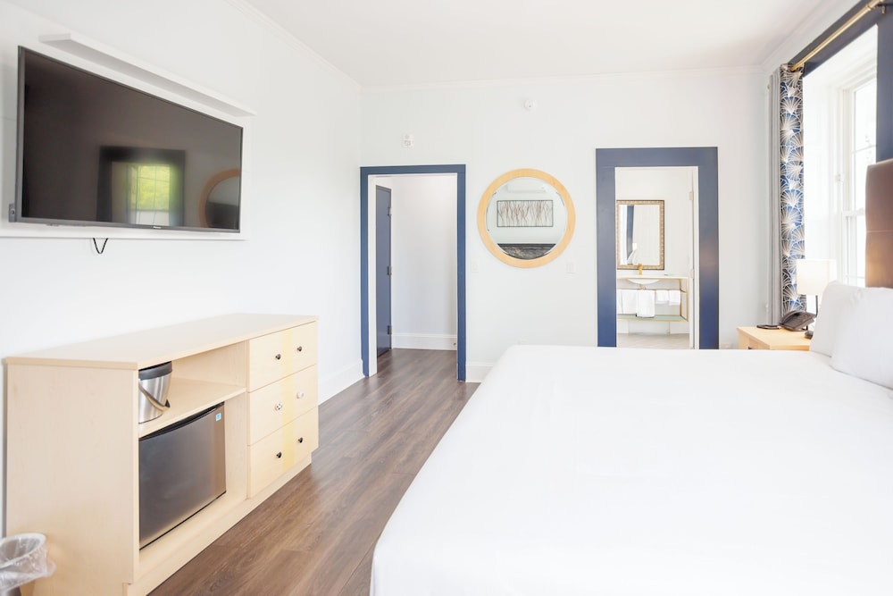 Hotel Callista - photo 32