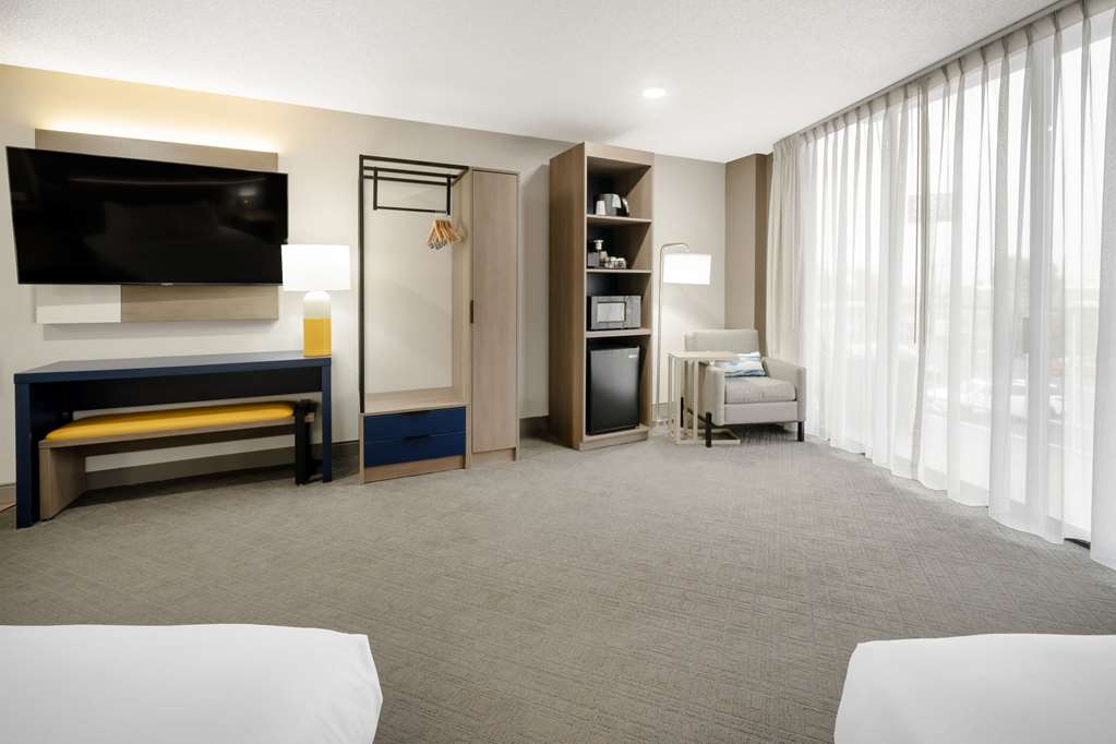 Comfort Suites Idaho Falls - photo 16