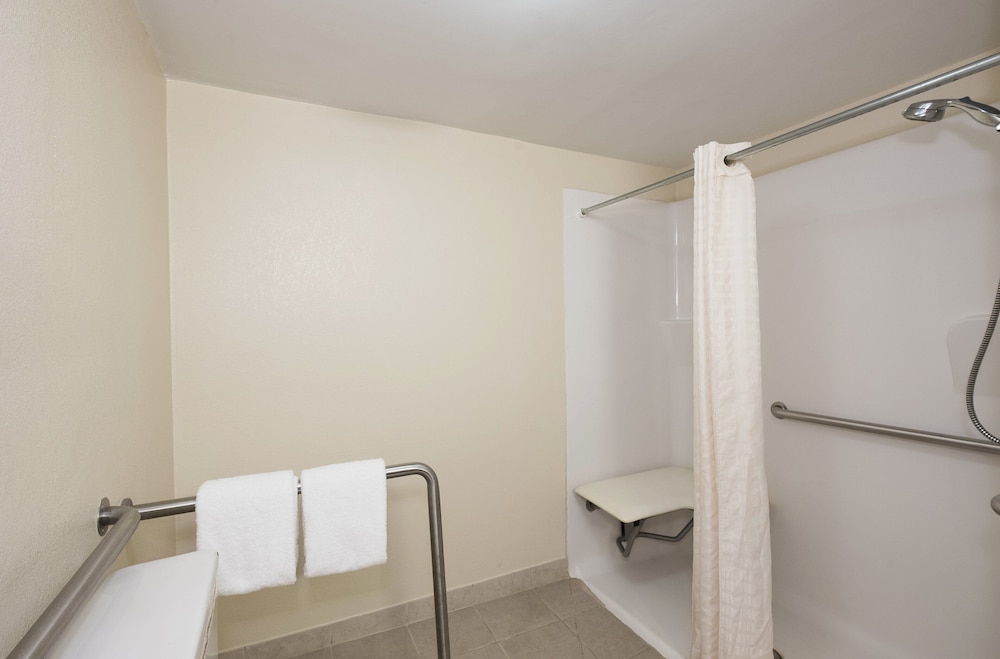Red Roof Inn Hagerstown Williamsport MD - photo 20