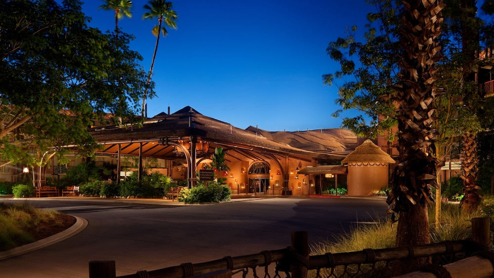 Disney's Animal Kingdom Villas Kidani Village — 4-Star Luxury Hotel in Lake Buena Vista, United States